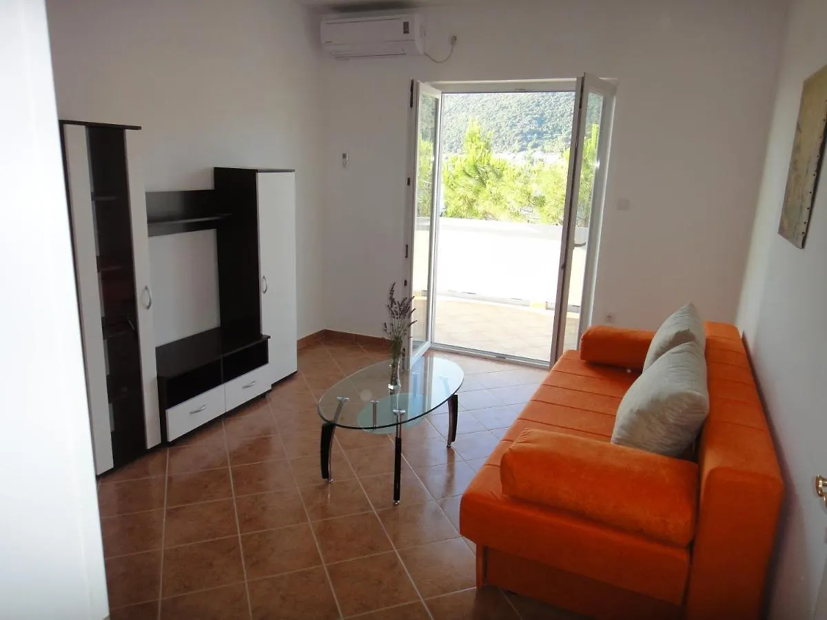 Apartments Vidas At Sea With Pier Supetarska Draga Croatia